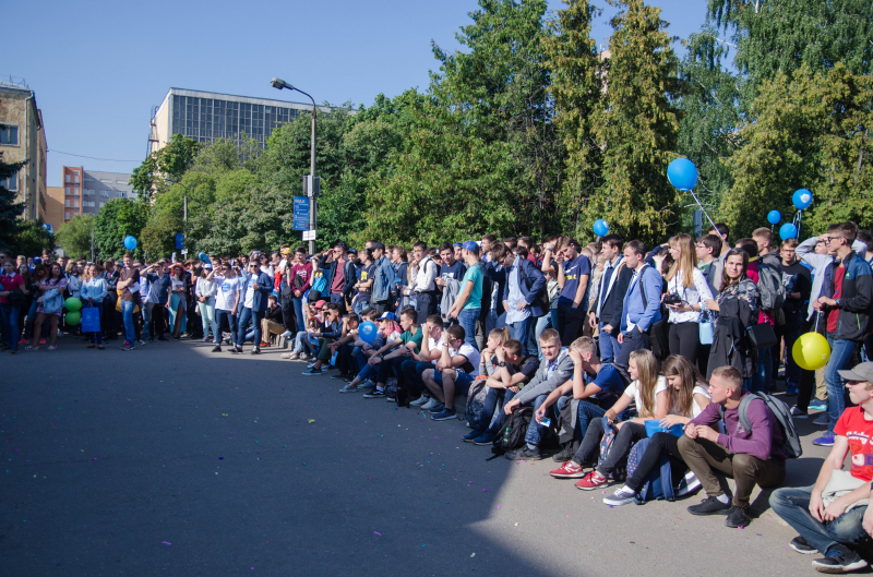 Маи университет москва факультеты и специальности. Харьковский авиационный институт. Харьковский авиационный институт Быстров. Московский авиационный институт поступить.